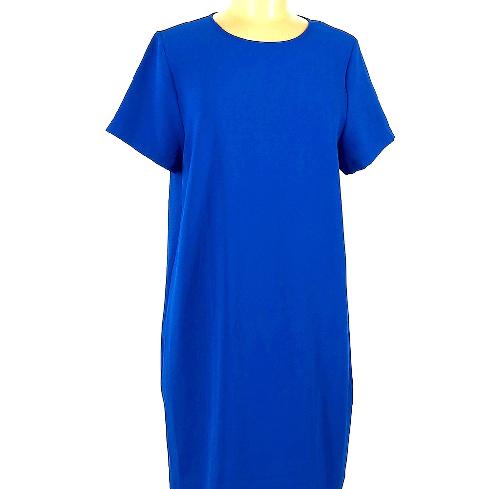 Casual crew neck dress